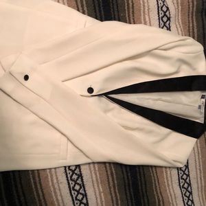 Jennifer Lopez blazer